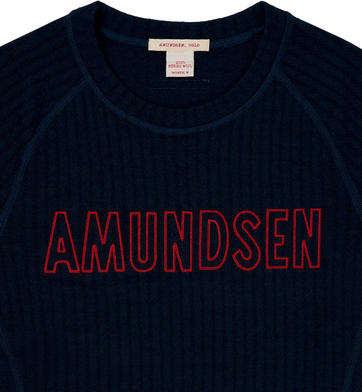 Amundsen Sports Hero's Hide Tee Womens Faded Navy/Logo