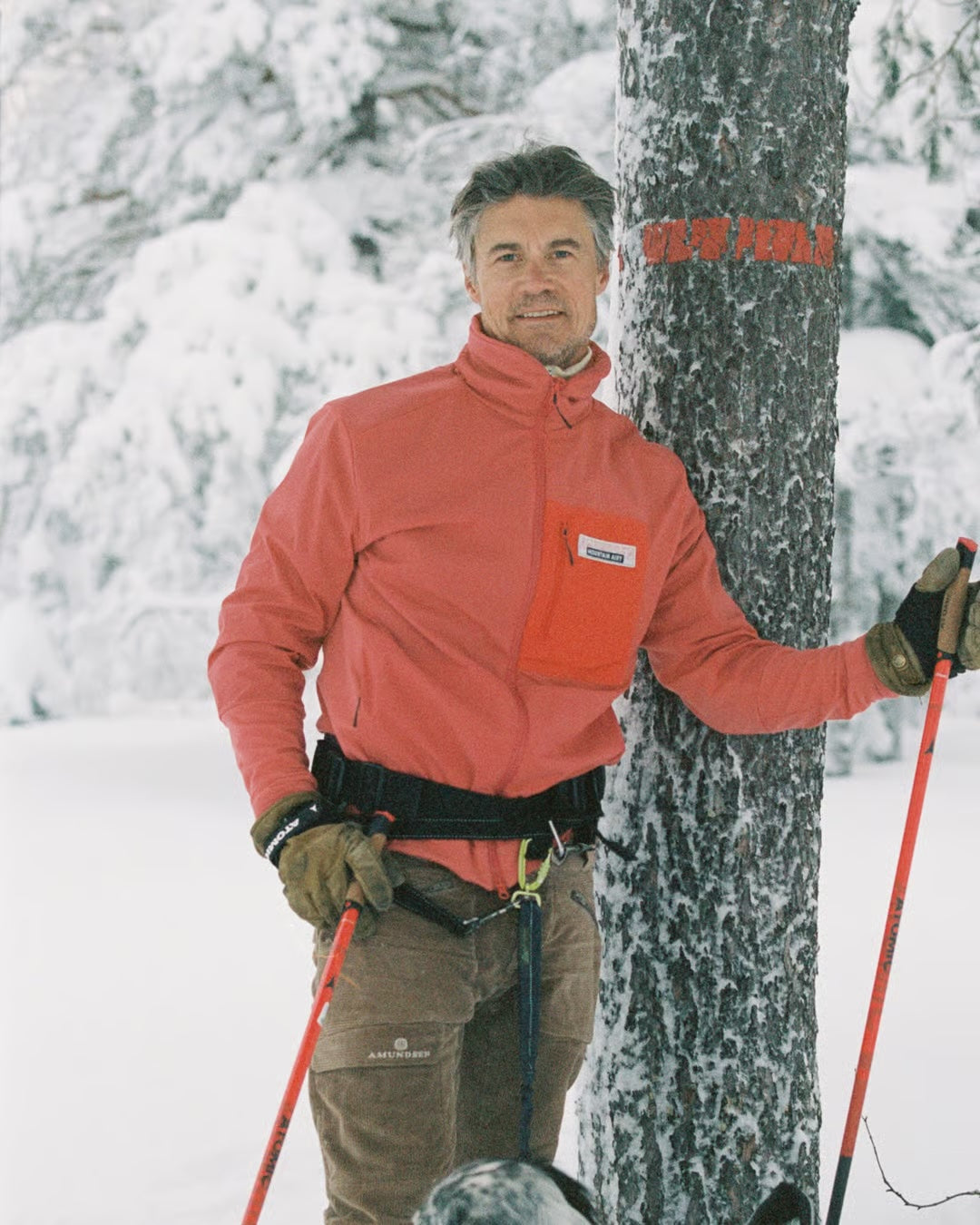 Amundsen Sports Mountain Airy Insulator Hybrid Mens Weathered Red
