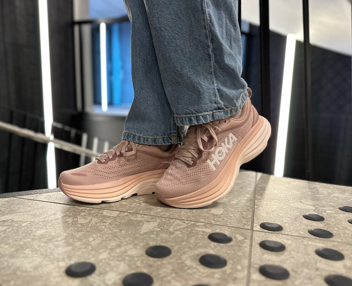 Hoka W BONDI 8 Pale Mauve / Peach Whip