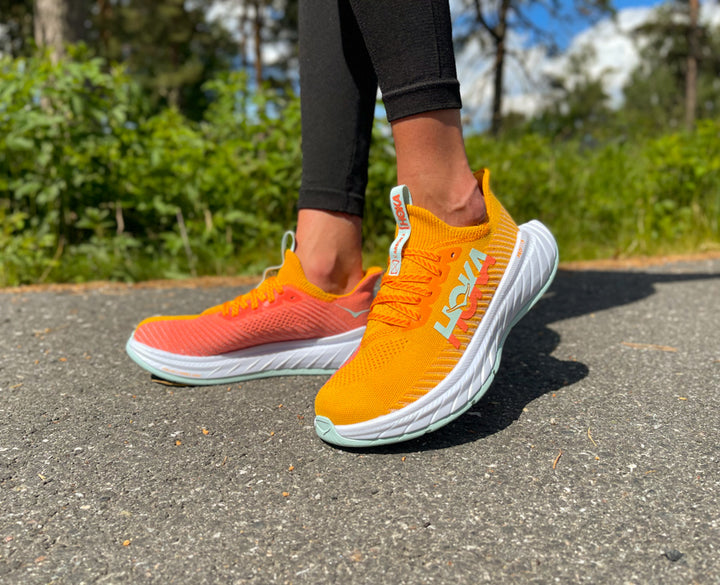 Hoka W CARBON X 3 Radiant Yellow/Camellia