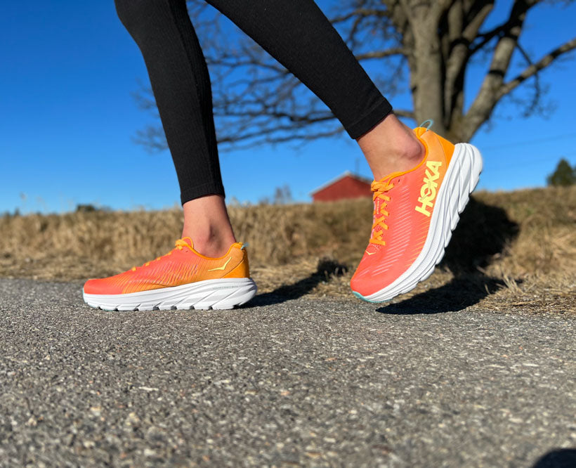 Hoka W RINCON 3 Camellia/Radiant Yellow