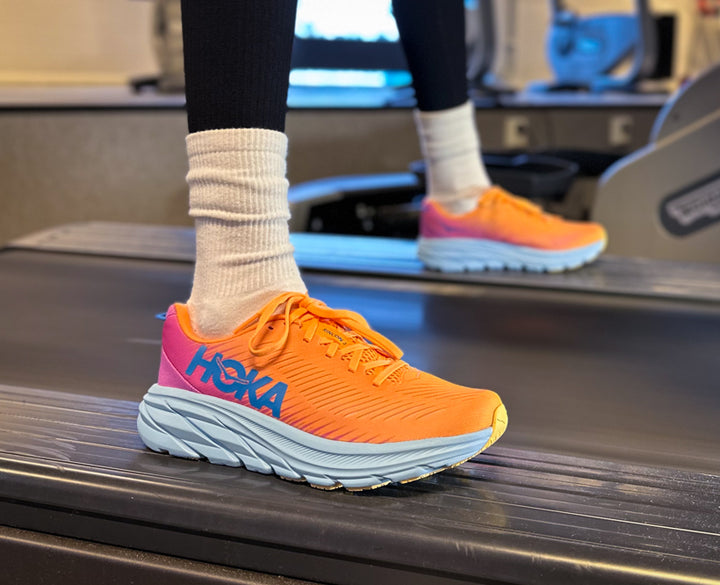 Hoka W RINCON 3 WIDE Mock Orange / Cyclamen