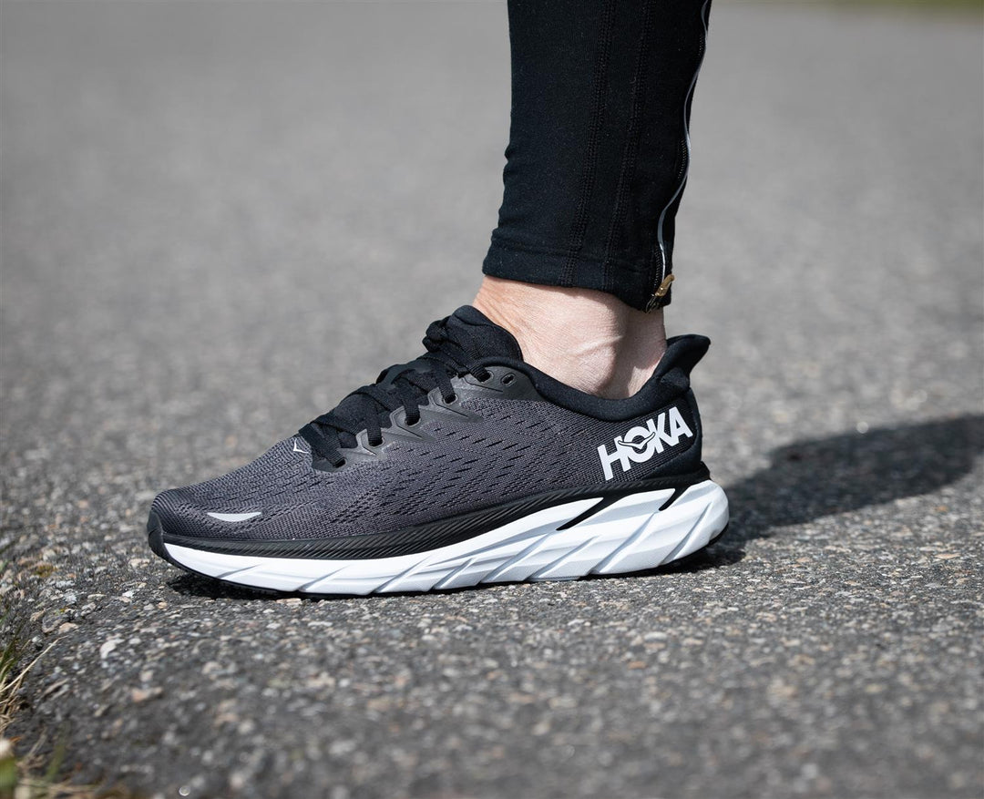 Hoka W CLIFTON 8 WIDE Black/White